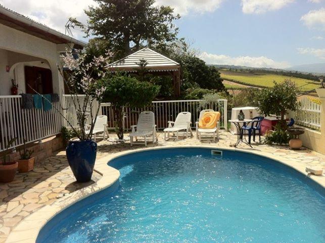 Corbeille D'Or Bed and Breakfast Saint-Louis Exteriör bild